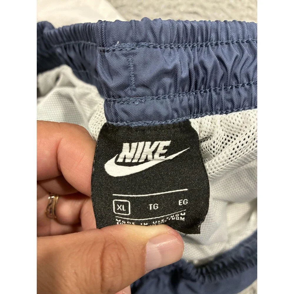 Nike Shorts Mens XL Multicolor Colorblock Swim Trunks Mesh Lined CJ4486-491
